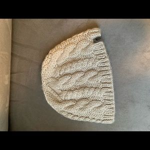 Cream north face beanie